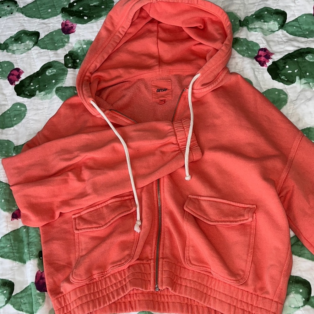 Aerie cropped drawstring zip up hoodie
